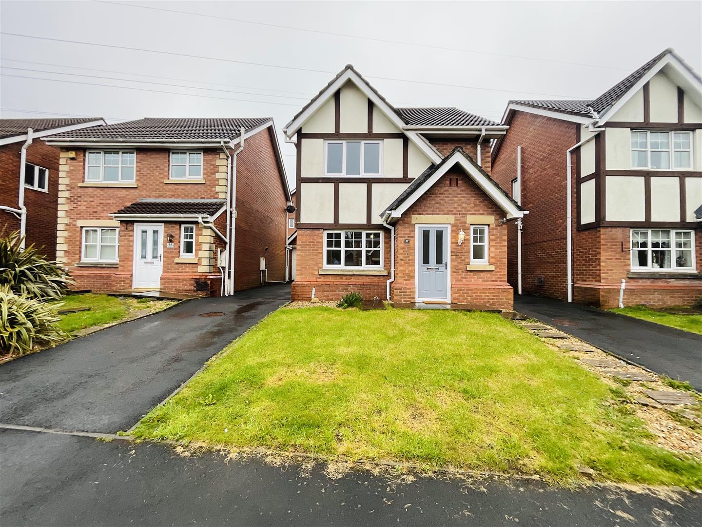 Willow Estates Properties for Sale in Llanelli and surrounding areas